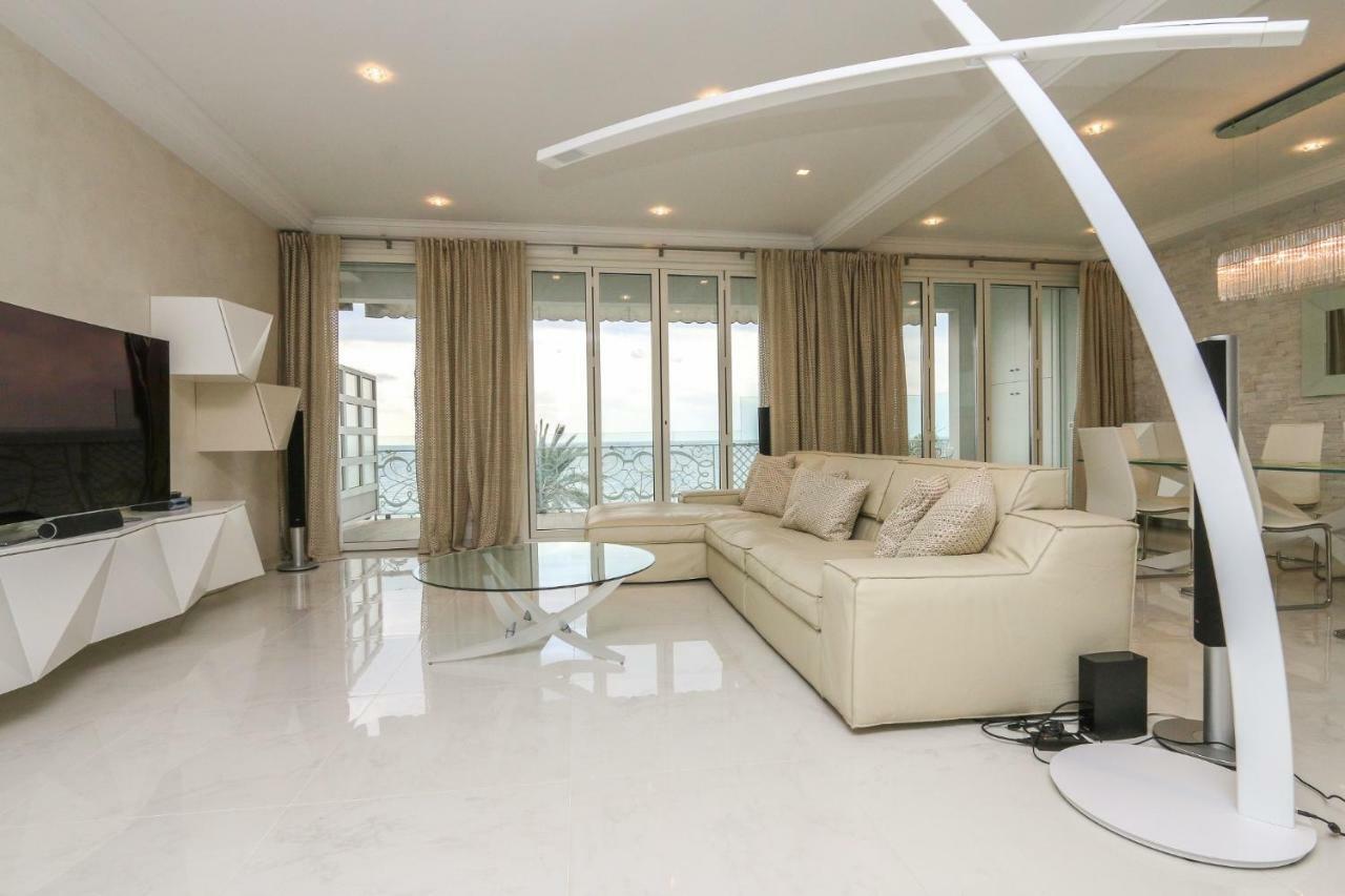 Seafront Modern Apartment Niza Exterior foto